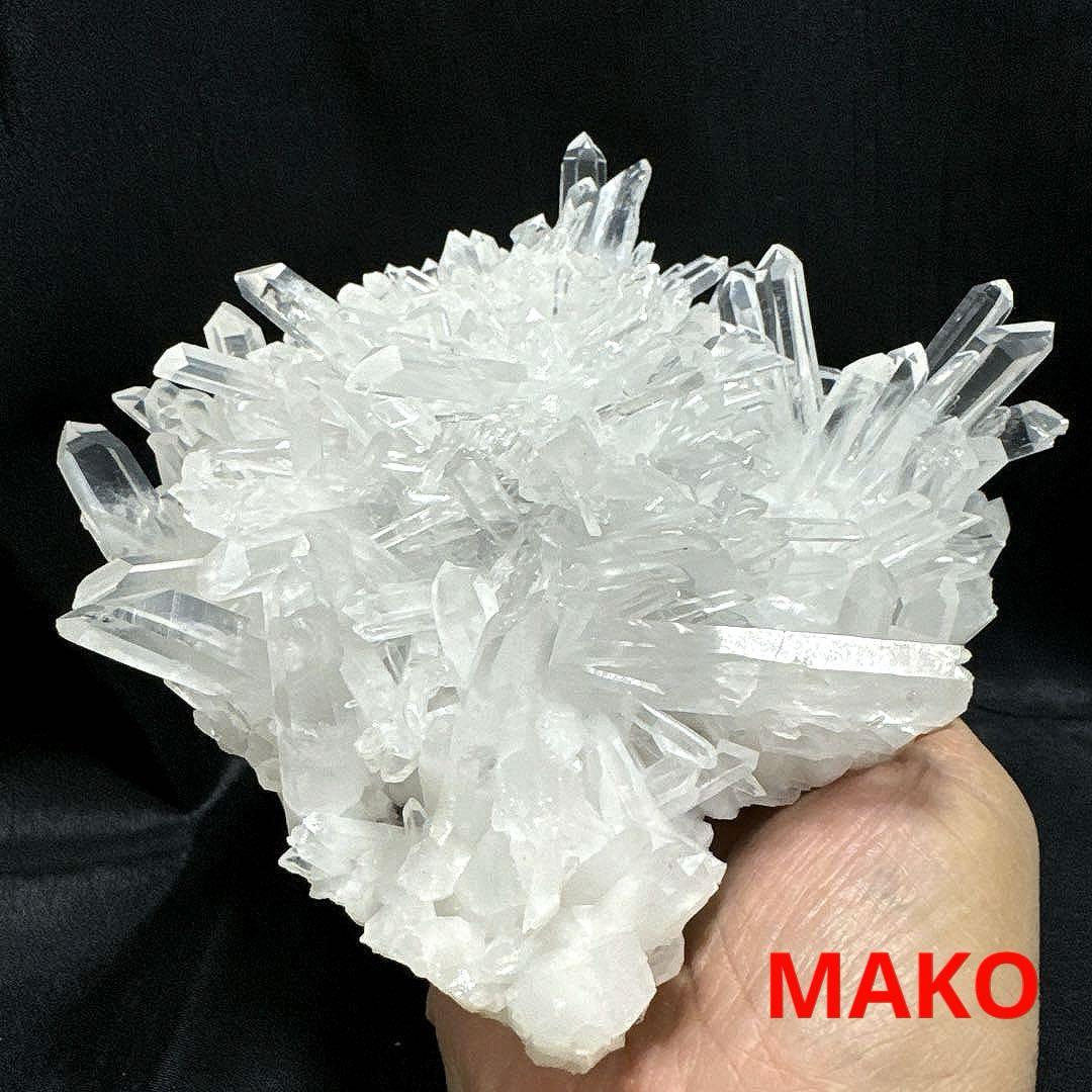 独特な店 M1546☆水晶クラスター1.2Kg☆天然石 原石 置物 置物