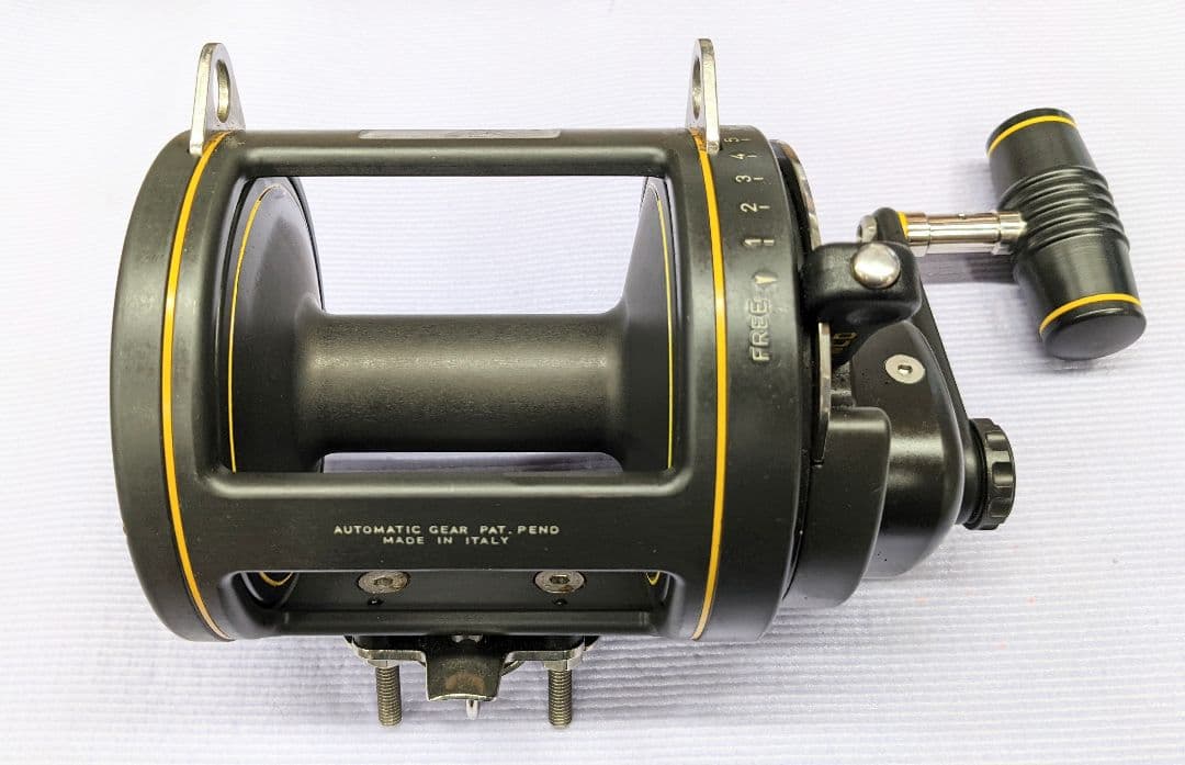 新品】シマノ 20ツインパワー 2500S