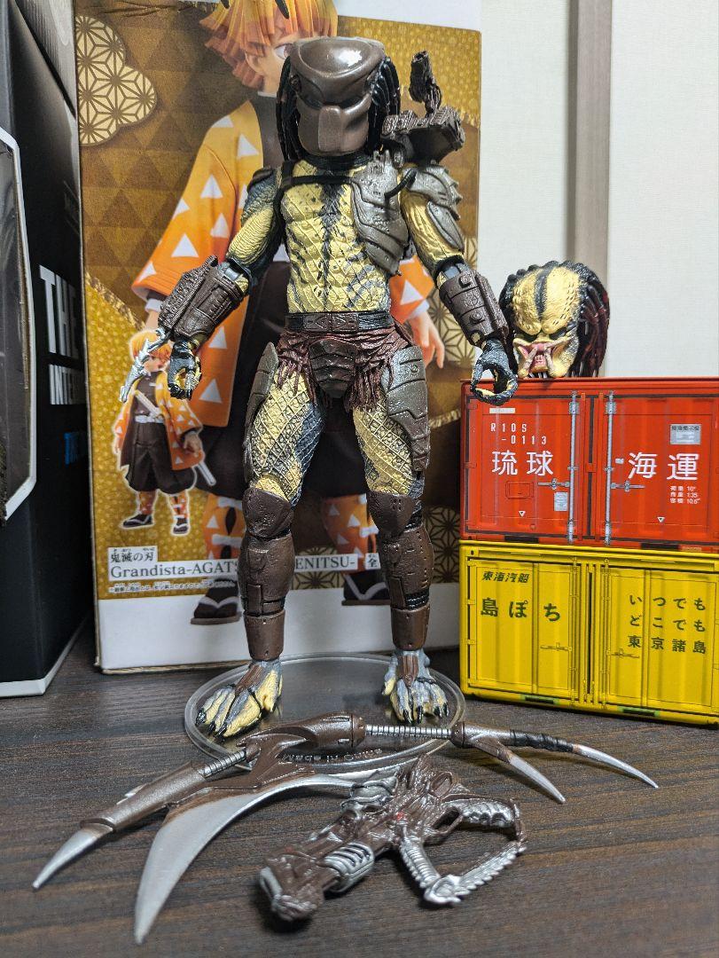 Neca レネゲイドプレデター