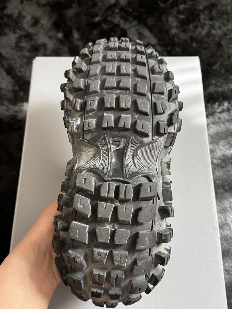 BALENCIAGA ディフェンダー 42 バレンシアガ スニーカー