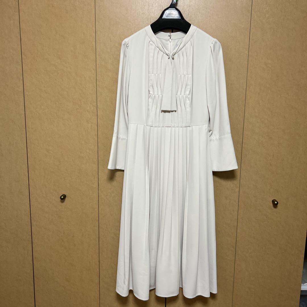 2025SS美品✨CELFORD（セルフォード）　ボウタイプリーツワンピース