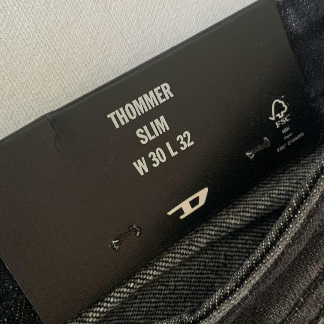 新品 ディーゼル THOMMER-R ジーンズ 32 スキニージーンズ 新品 ディーゼル THOMMER-R ジーンズ 32 スキニージーンズ