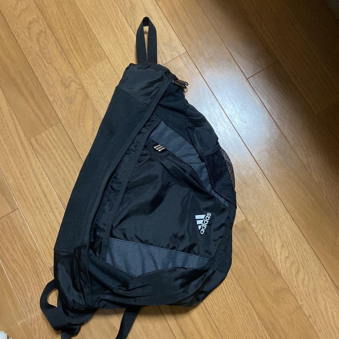 y2k 90s' adidas アディダス　ワンショルダーバッグ 黒ブラック