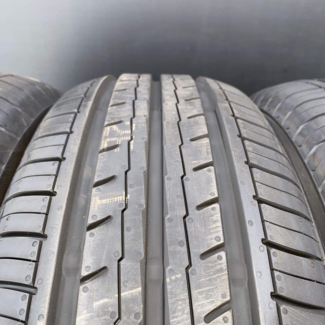 新品‼️ヨコハマ ブルーアース2021年製215/60R16