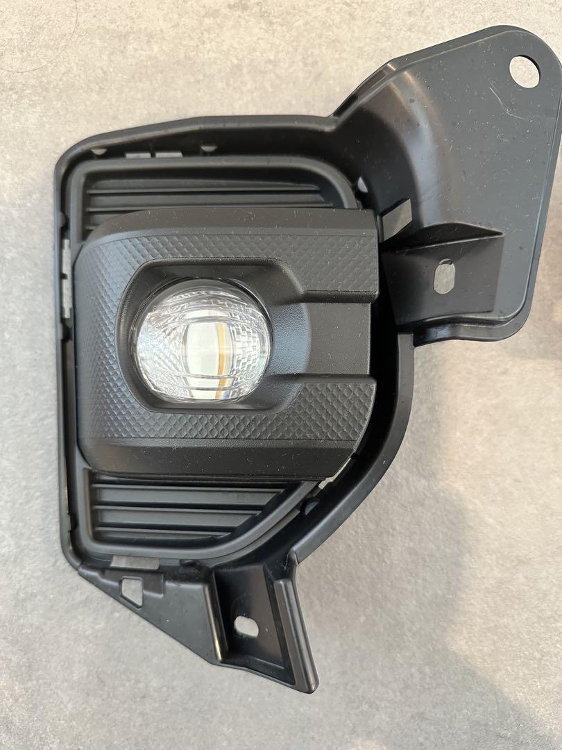 2022新発 ヘッドライト ハイエース フォグランプ フォグランプ LED