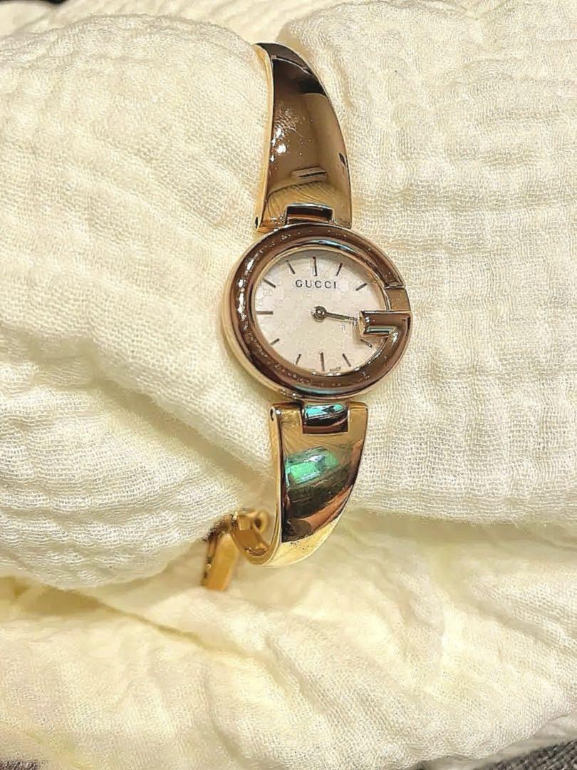 GUCCI 腕時計 バングル 134.5 シェル