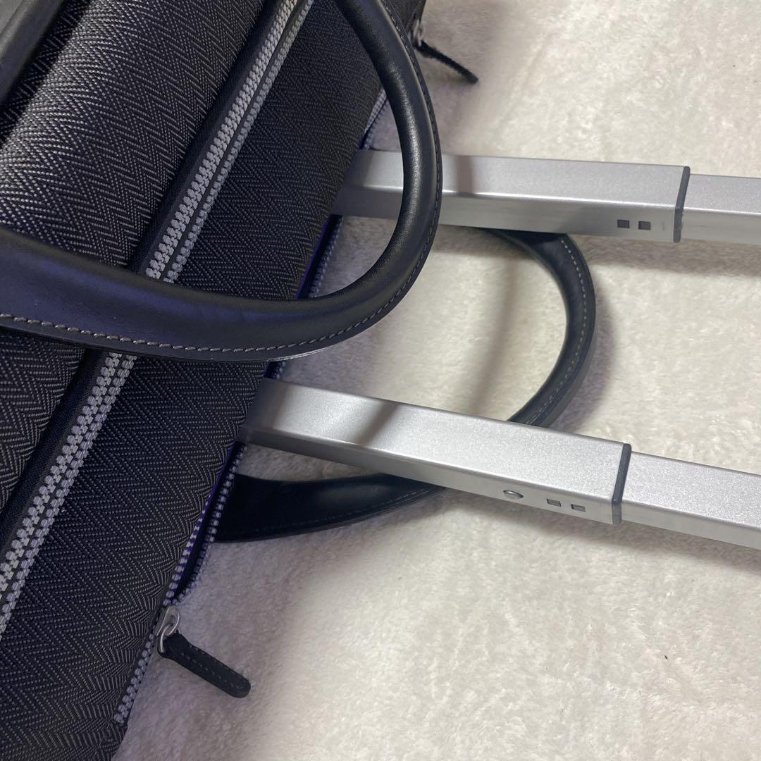 ✨未使用級✨Paul Smith ブラックキャリーケース 中型 ビジネス