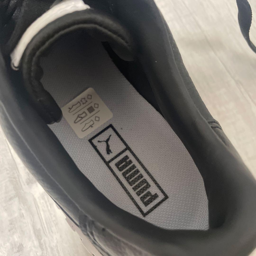 匿名配送 24cm Puma ブラック スニーカー 女性 白黒 シンプル 匿名配送 24cm Puma ブラック スニーカー 女性 白黒 シンプル