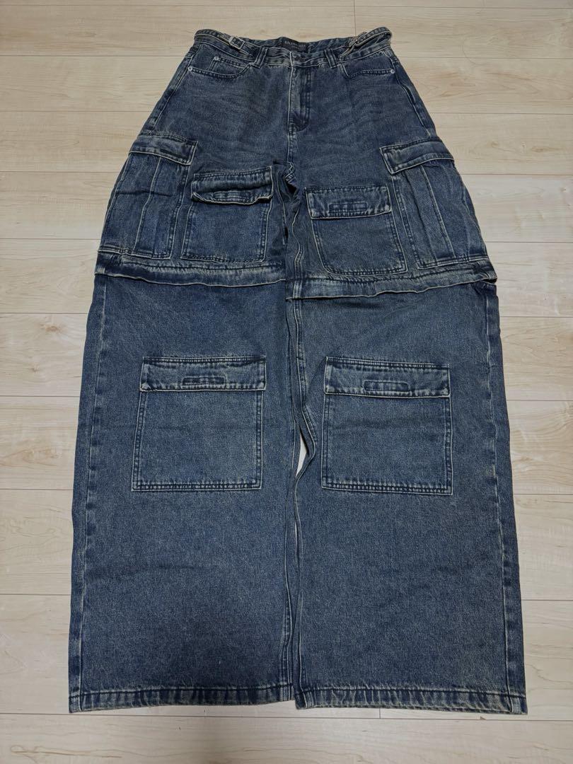 Mid-rise cargo jeans in blue - Balenciaga | Mytheresa