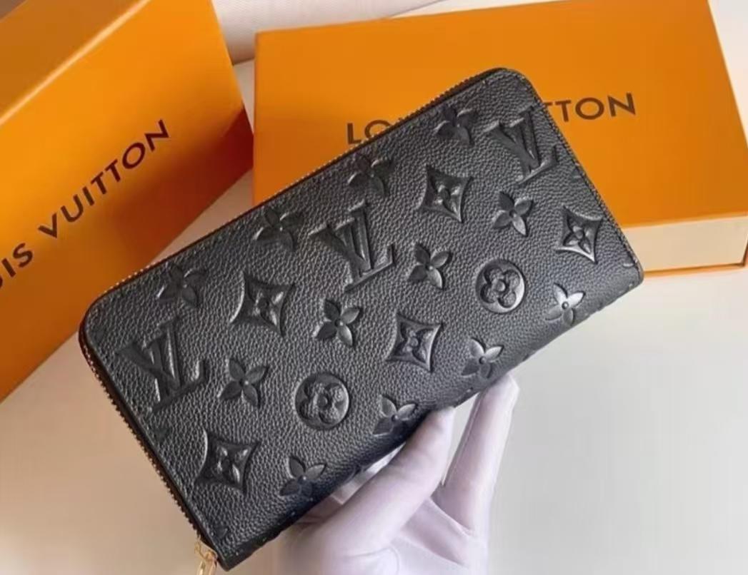 LOUISVUITTONブラック 長財布***-1**
