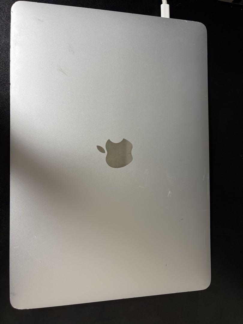 Apple MacBook pro 13インチ 2020モデルシルバー 本体