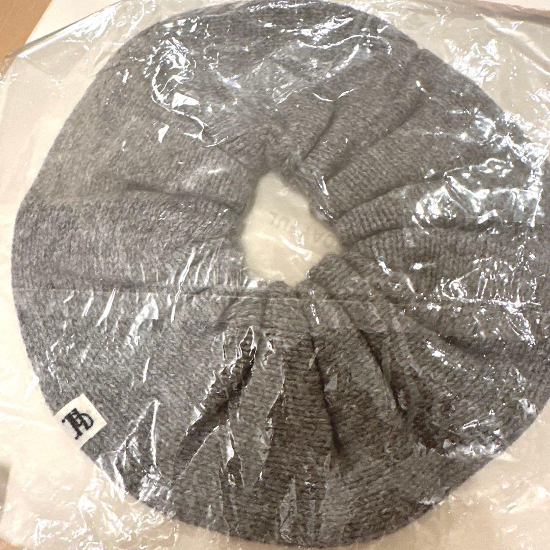 HER. コットンウールニットシュシュ グレー 新品未開封 ヘアゴム アクセ HER. コットンウールニットシュシュ グレー 新品未開封 ヘアゴム アクセ