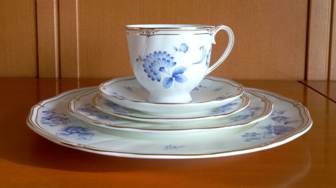 アッシュバリー