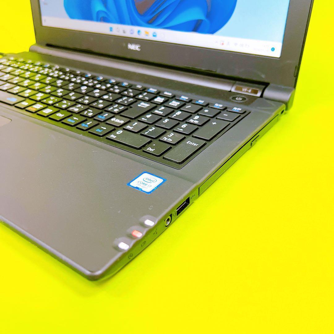 爆速SSD1TB core i7 贅沢ノートパソコンwindows11⭐️薄型4