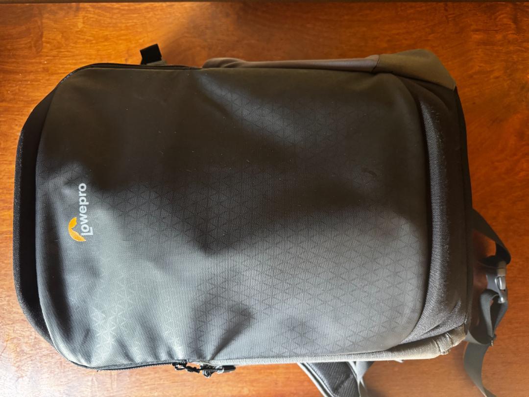 Lowepro ロープロ フリップサイド 400 AW III ダークグレー