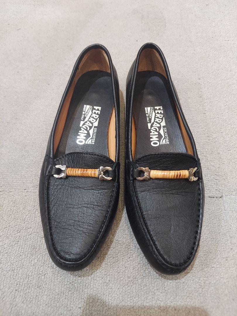 Ferragamoフェラガモ 黒 ローファーガンチーニ