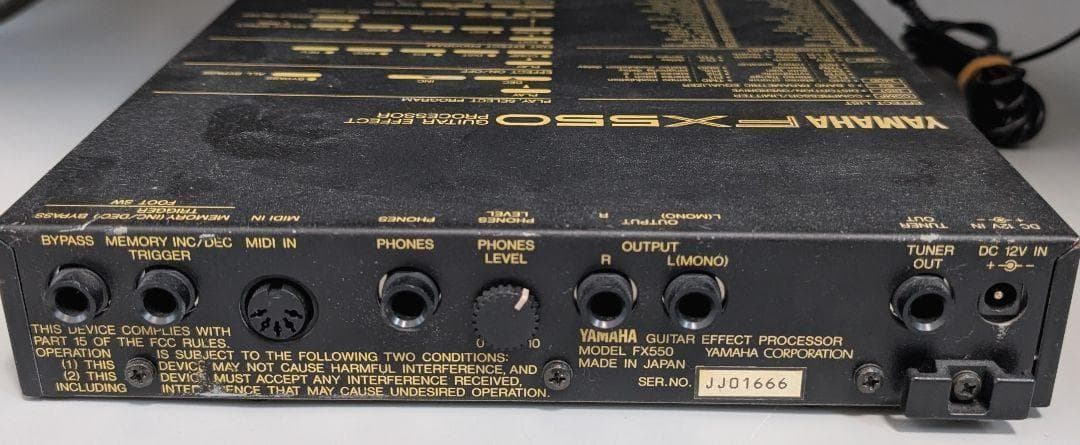 YAMAHA FX550 ギターエフェクトプロセッサー マルチエフェクター YAMAHA FX550 ギターエフェクトプロセッサー マルチエフェクター