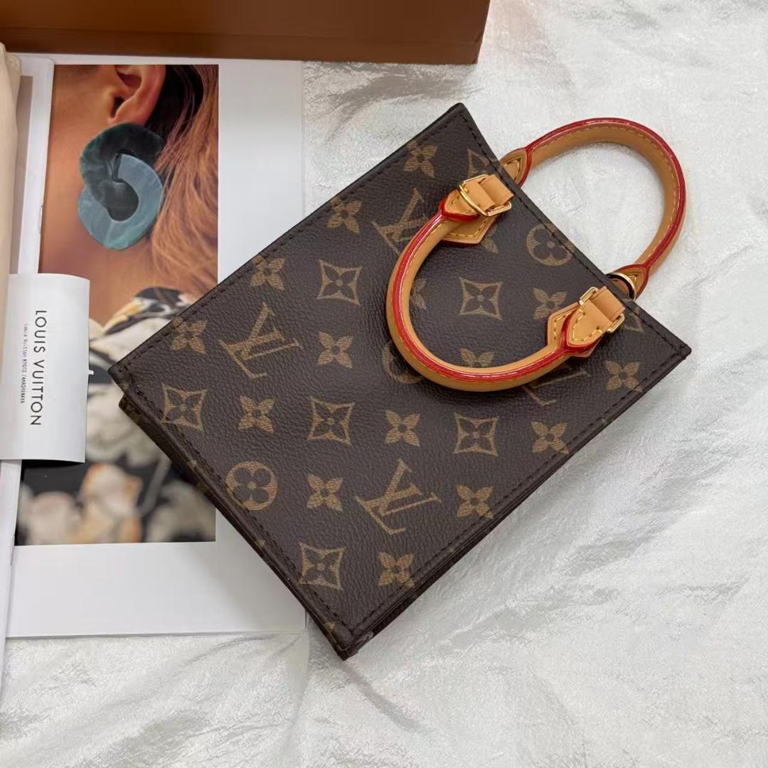 Louis Vuitton プティット サックプラ目立った傷や汚れなし