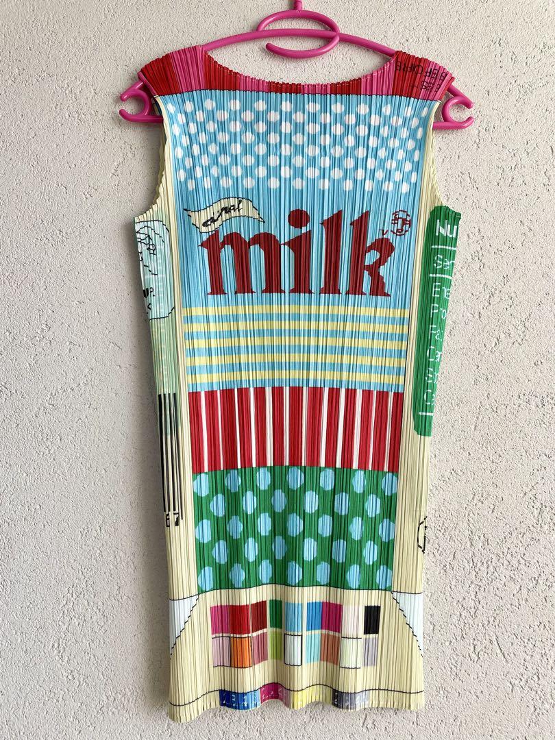 美品 イッセイミヤケ プリーツプリーズ 2008 MILK 牛乳パック トップス 美品 イッセイミヤケ プリーツプリーズ 2008 MILK 牛乳パック