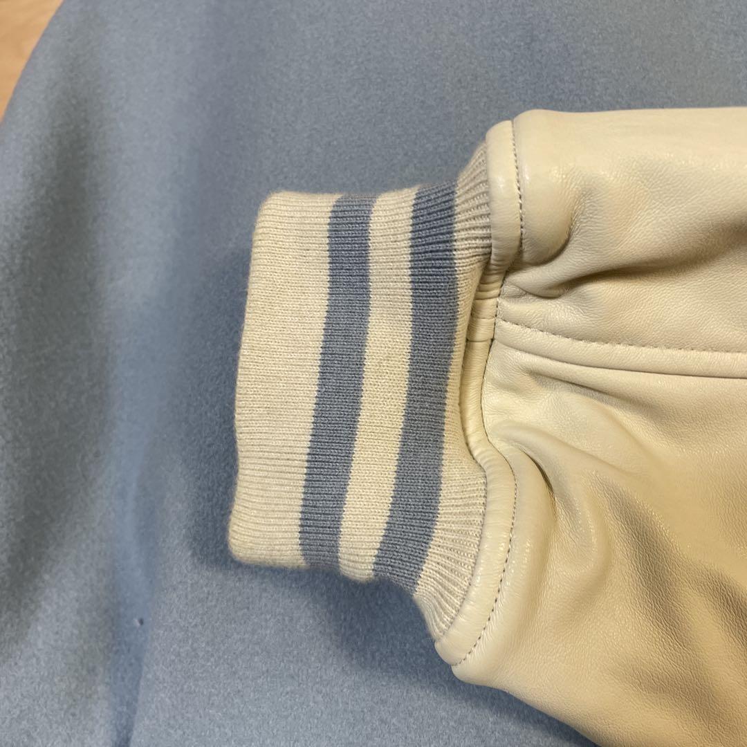 Light Blueスタジャン