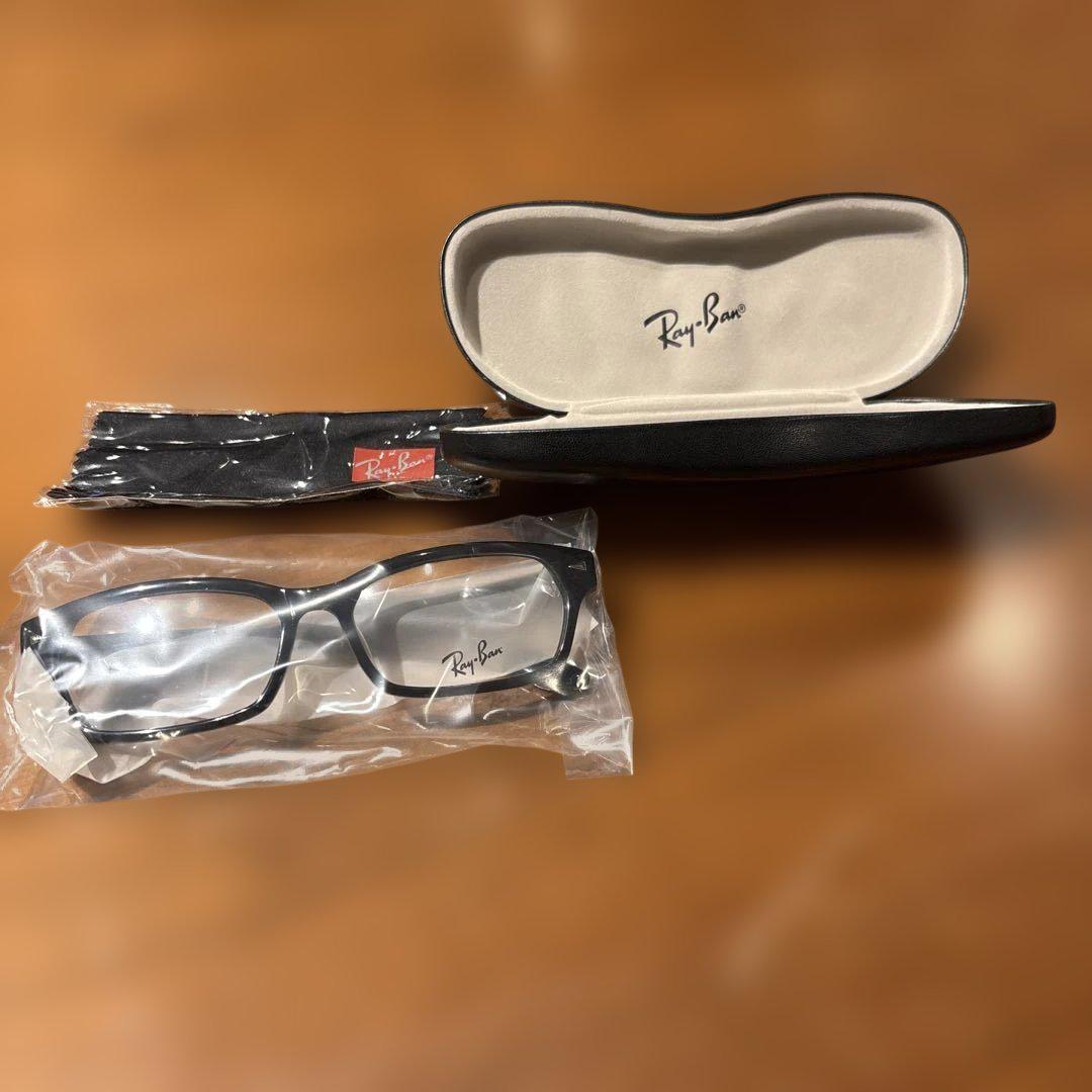 Ray-Ban RB5130 2000ブラック フレーム