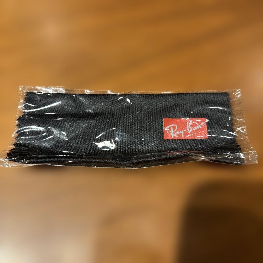 Ray-Ban RB5130 2000ブラック フレーム