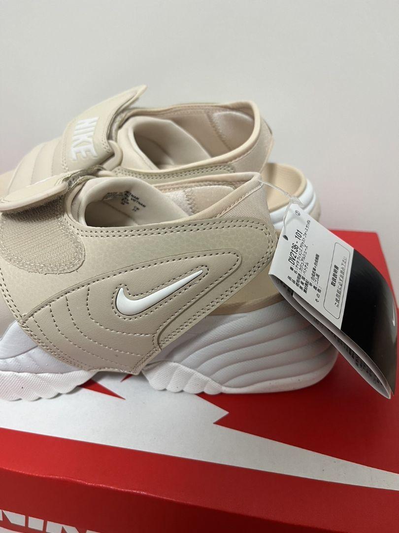 新品未使用  NIKE  アジャスト フォース サンダル
