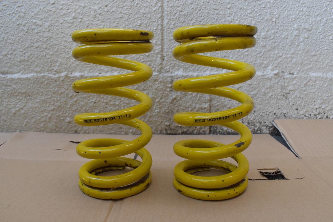 直巻きスプリング(自由長180mm、内径65mm) 10.4kg/mm
