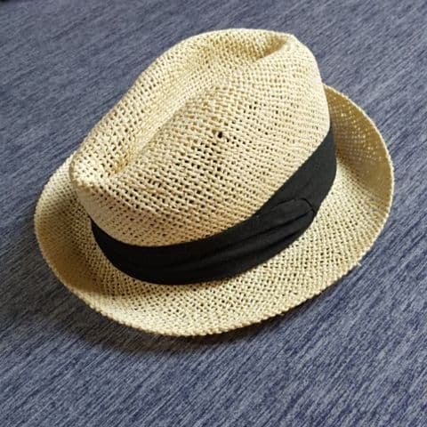 メルカリ 麦わら帽子 白 1 300 中古や未使用のフリマ