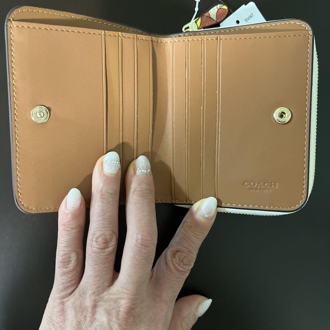 COACH 花柄 二つ折り財布