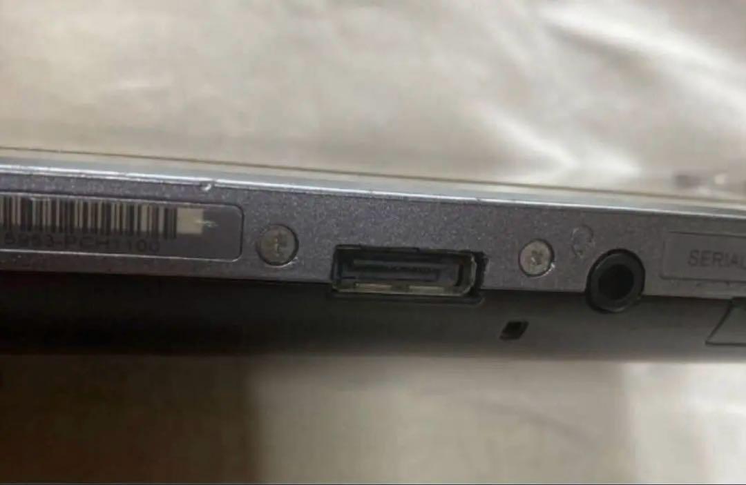 【ジャンク】SONY PS Vita PCH-1100 通電確認済み 本体のみ