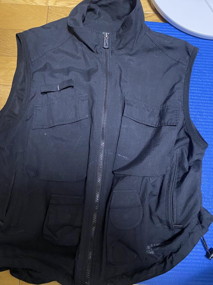 Nike ACG ベスト マルチポケット ブラック トップス Nike ACG ベスト マルチポケット ブラック トップス