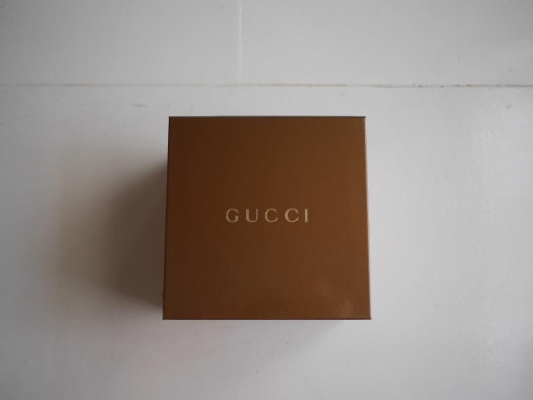 GUCCI  ダイヤ付き　腕時計　ジャンク品
