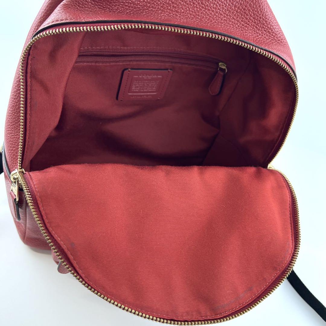 COACH コーチ 赤 リュック ゴールド金具 30550 YI17-01 - メルカリ