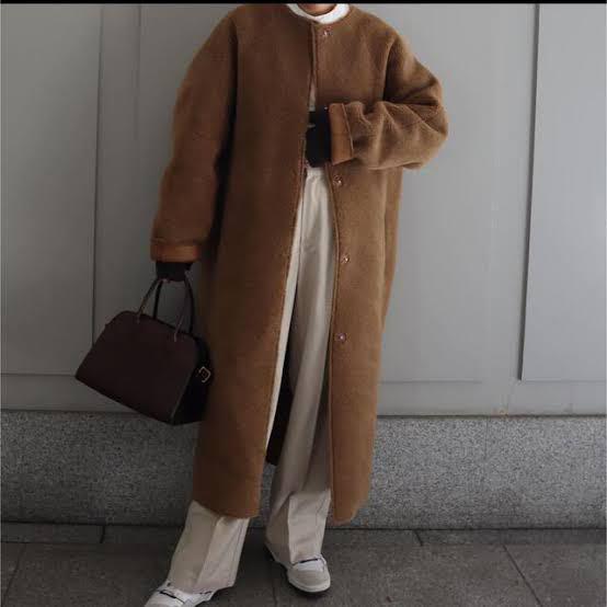 MACHATT エコムートンリバーシブルコート美品マチャット MACHATT エコムートンリバーシブルコート美品マチャット