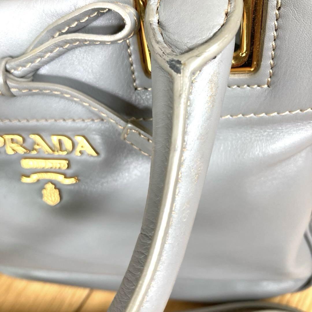 プラダ　PRADA ハンドバッグ