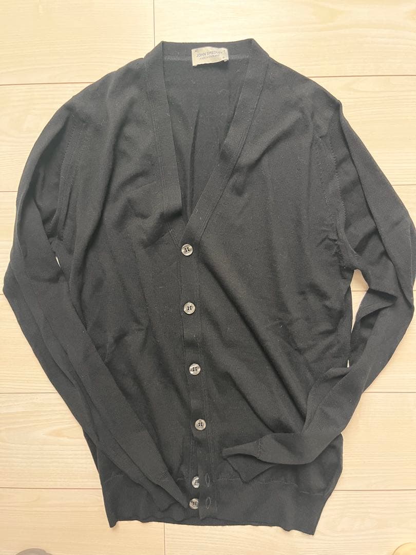 も*じ様 美品JOHN SMEDLEY ブラックカーディガン M