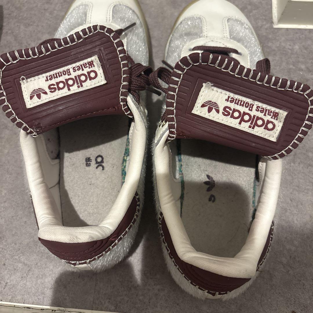 adidas ウェルズボナー バーガンディ 白 サンバ スニーカー