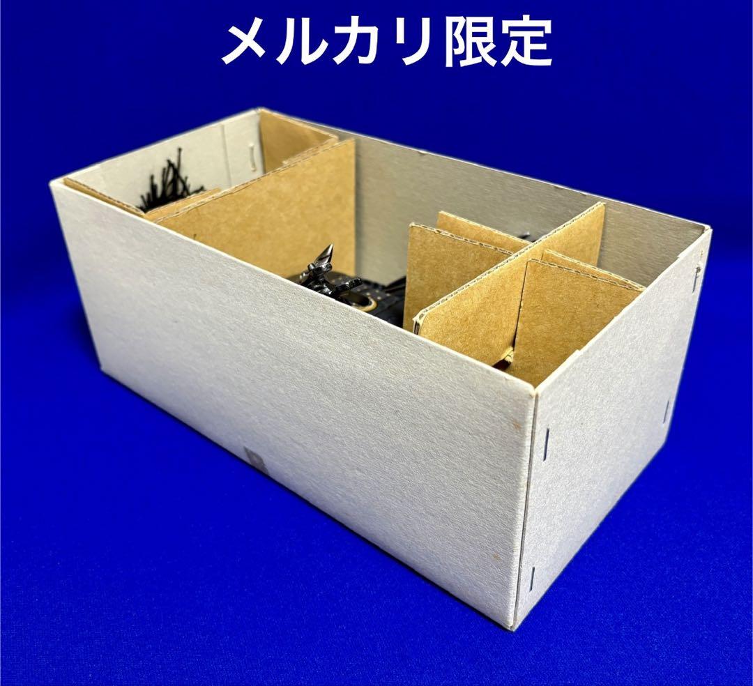 ★新品 ブリキ ジョニー・ディプ メディコムトイ エドワードシザーハンズ