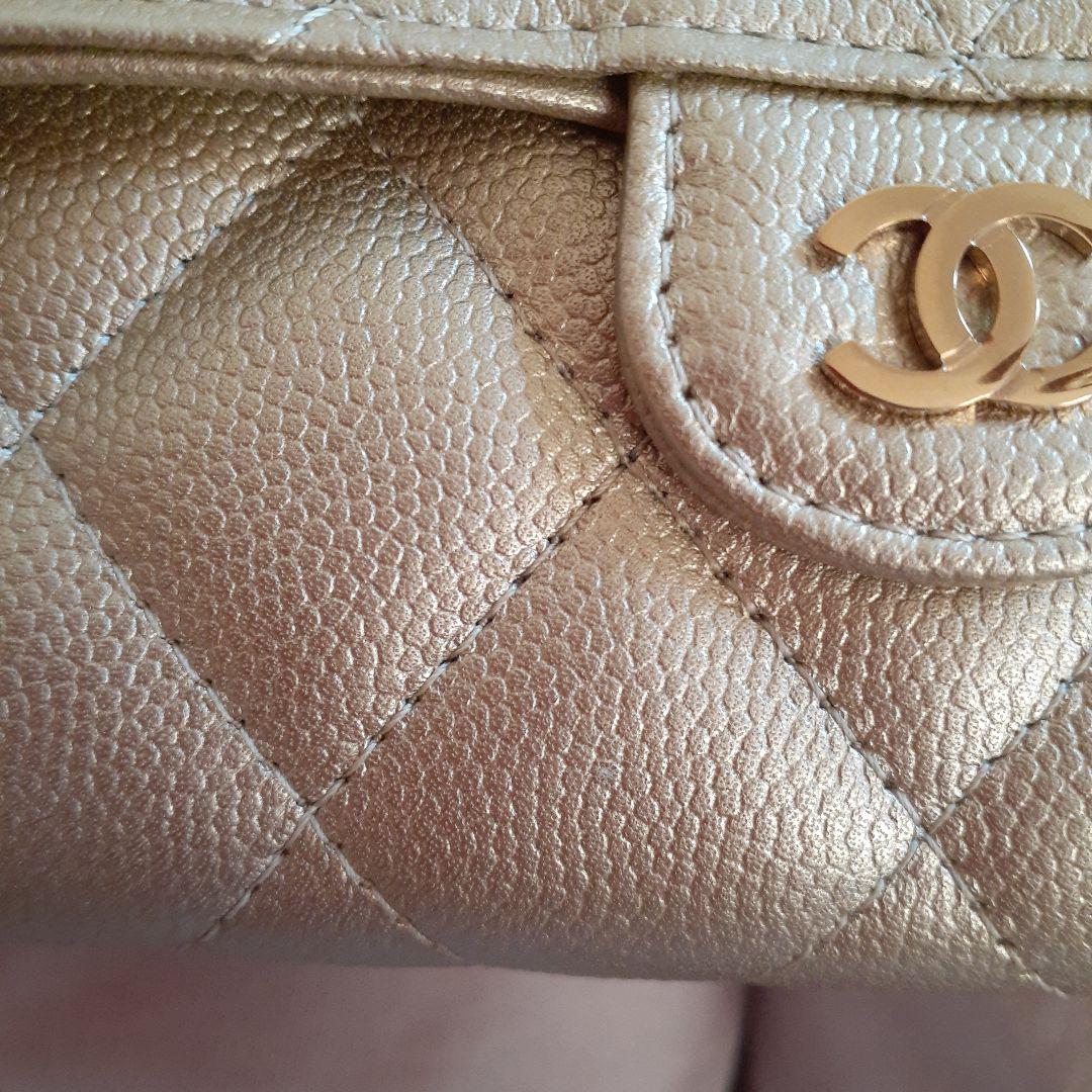 極美品　Chanel ゴールド マトラッセ　キャビアスキン 長財布