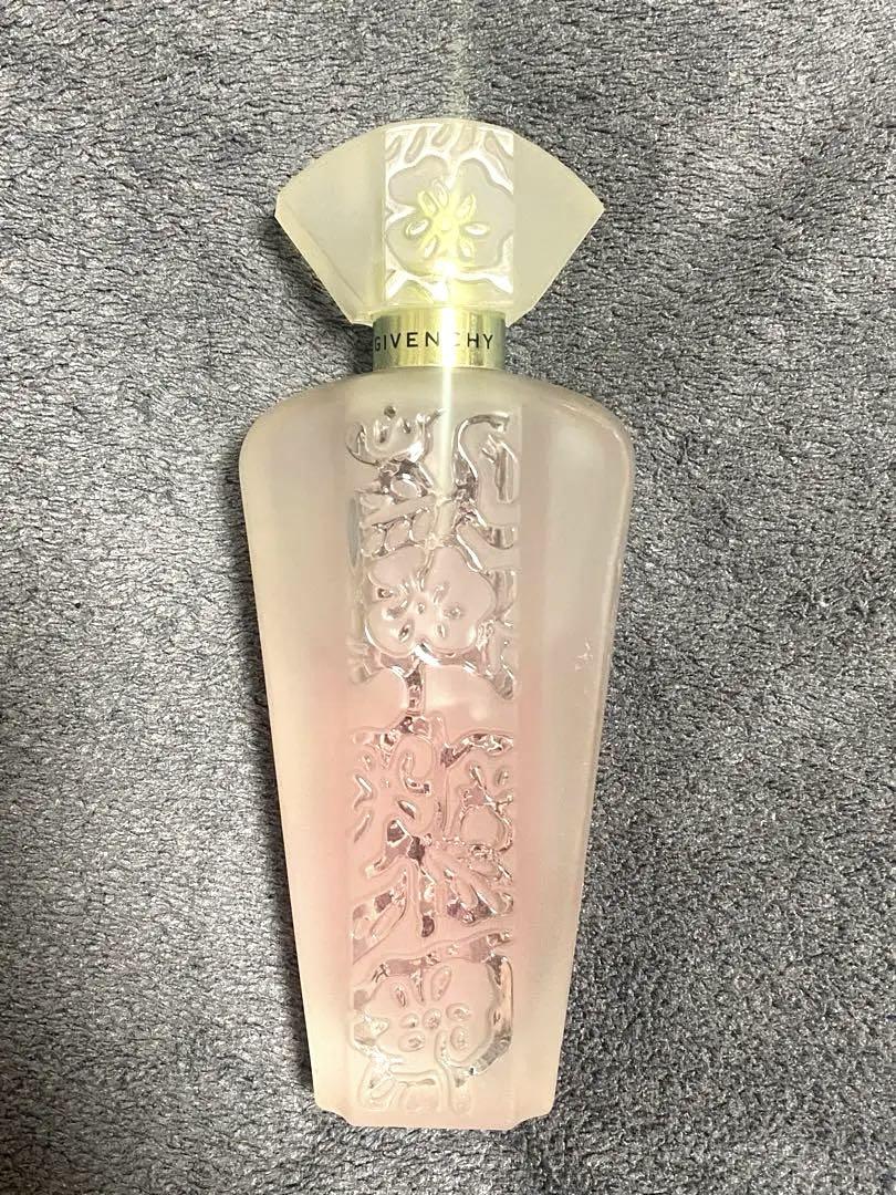 【廃盤】ジバンシイ GIVENCHY ジャルダン ダンテルディ オーデトワレ 5,200円
