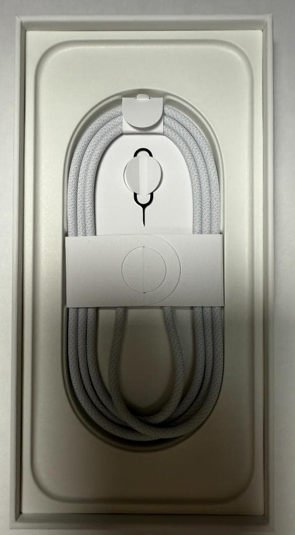 新品未使用 iPhone16 Pro Max ２５６GB デザート SIMフリー