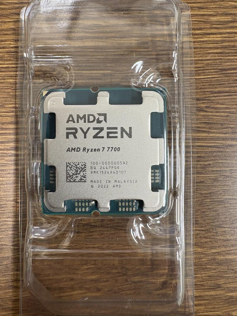 新品未開封 AMD Ryzen 7 7700
