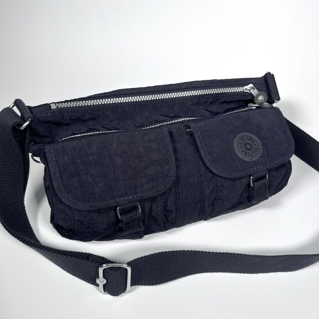 【極美品】kipling キプリング　ショルダーバッグ　メッセンジャーバッグ