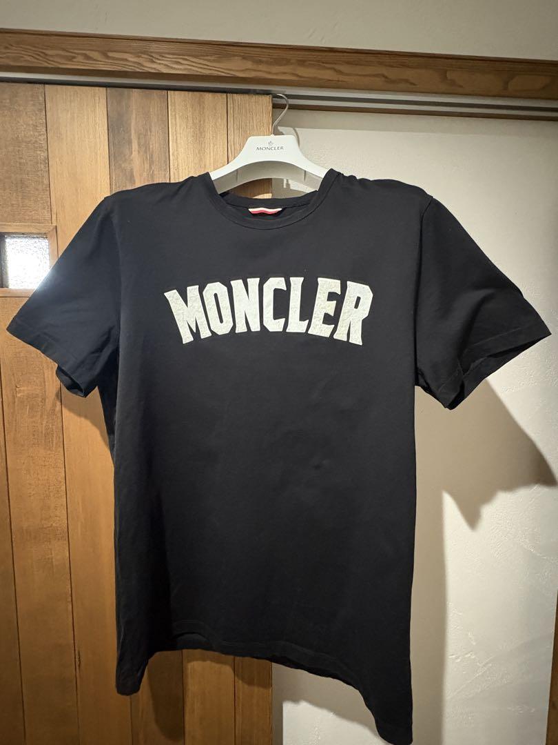 モンクレール　Tシャツ　ブラック　ロゴ