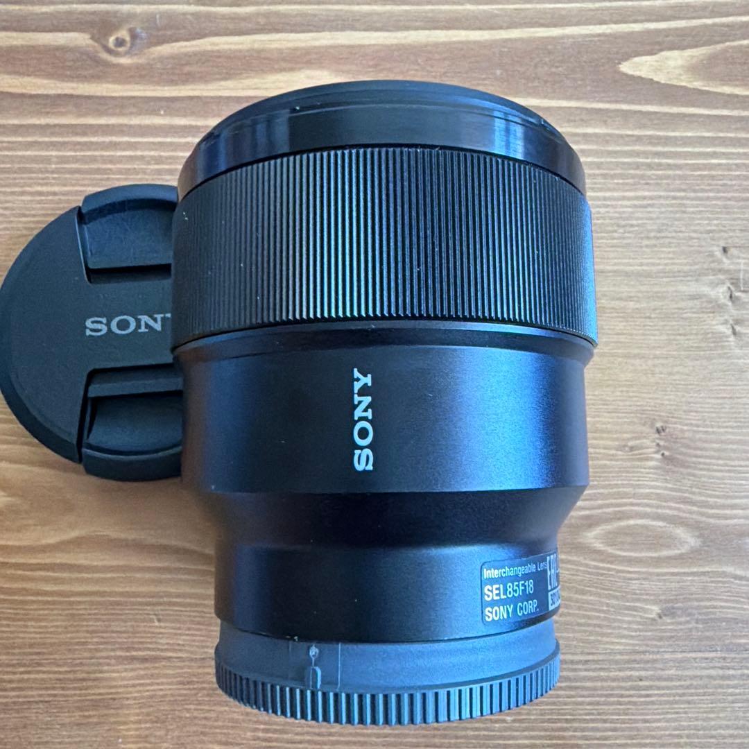 SONY FE 85mm F1.8 Eマウントレンズ