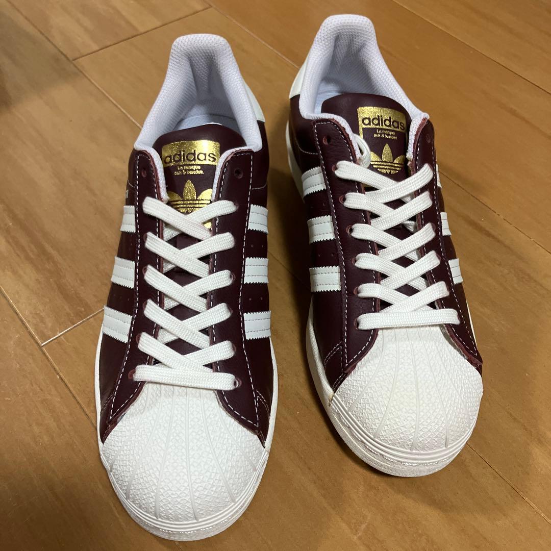 【未使用品】adidasスーパースター FY3010ブラウンUS8 26.0cm
