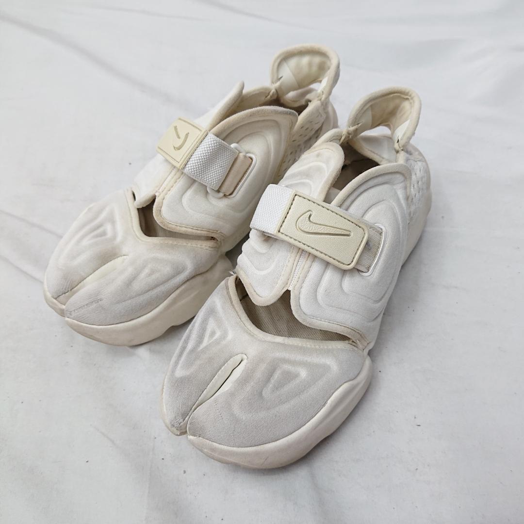 驚きの値段で WHITE RIFT AQUA W NIKE アクアリフト メルカリ - 24cm 靴