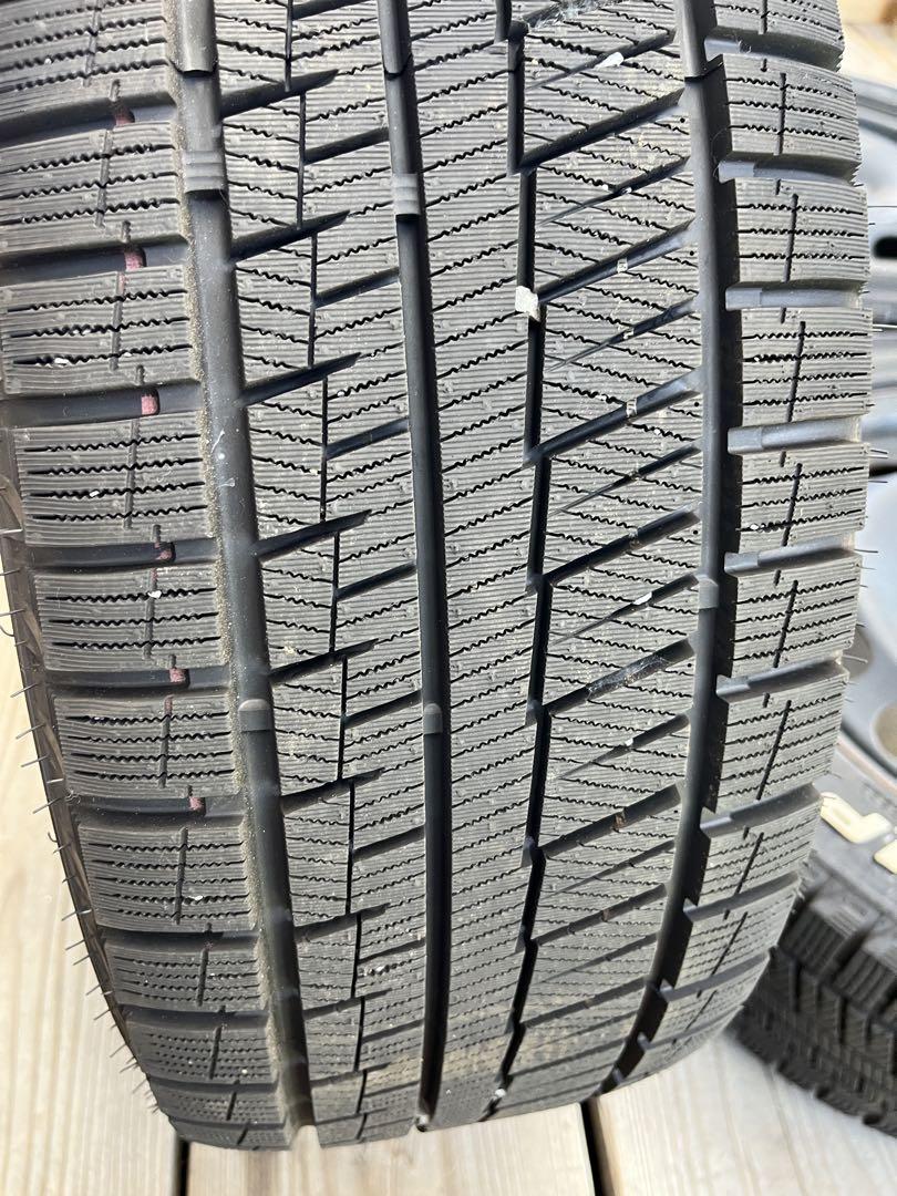 フォルクスワーゲン　16インチ スタッドレス　ホワイトレター　VW純正　テッチン