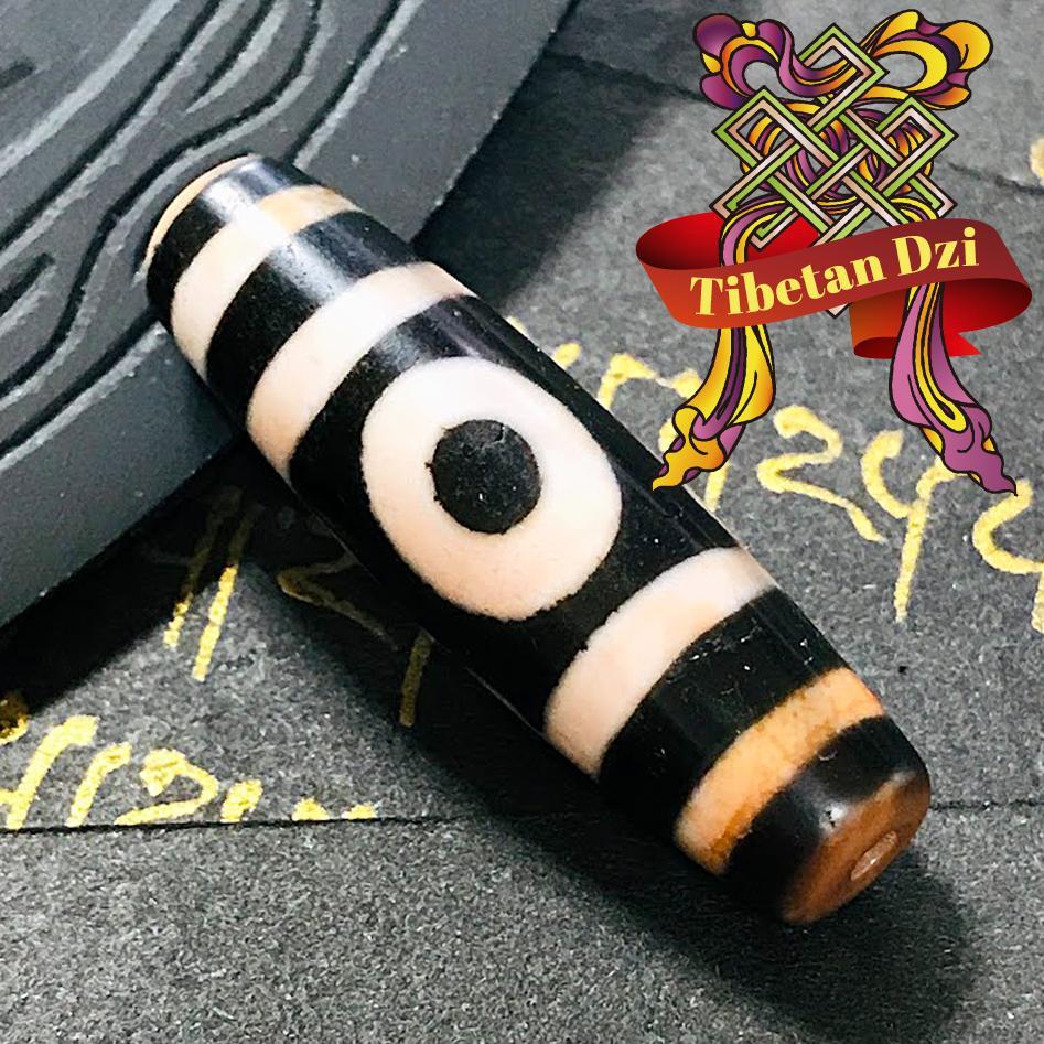 三眼 紅朱砂 チベットDzi Bead　天珠ワールドNo.23